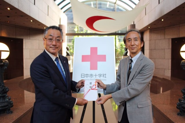 日本赤十字社にて