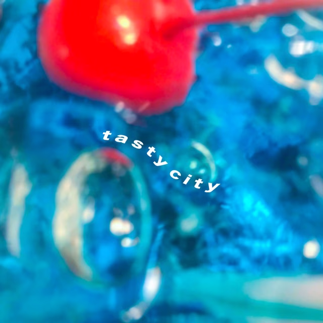 【web用】ゆいにしお「tasty city」JK.jpg