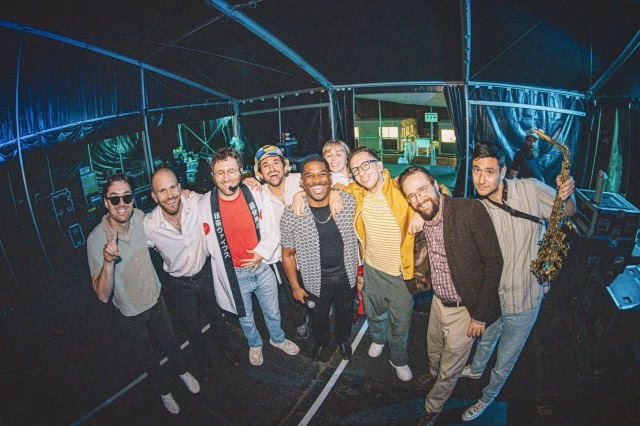 Vulfpeck - photo01.jpg