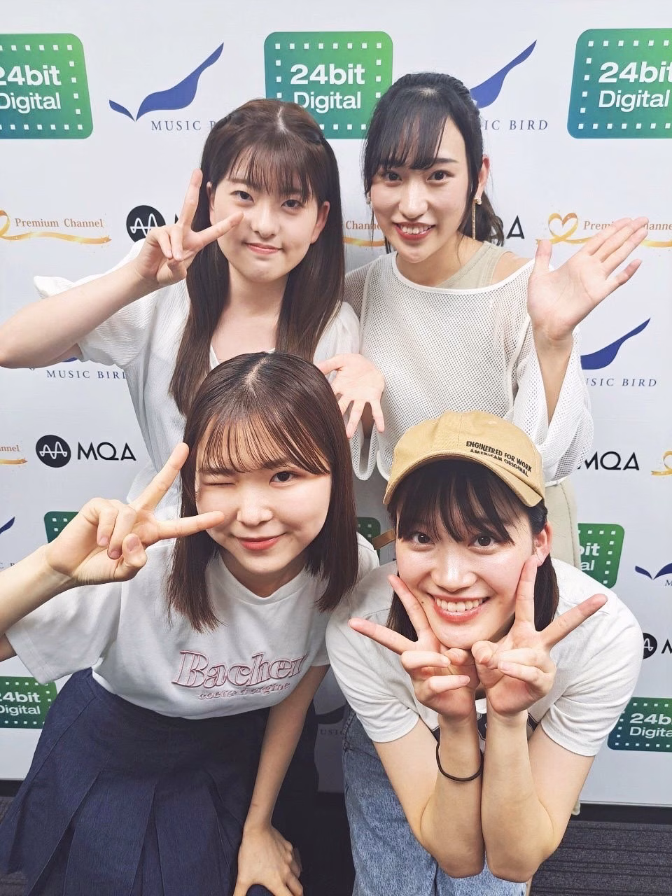 Merci Merci Campus Queen Radio_230722_Vol.17_2.jpg