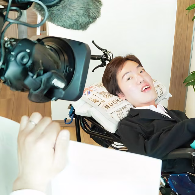 佐藤仙務 写真.png