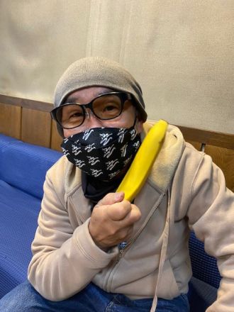 応援ソング、大募集。レア・ステッカー放出します！