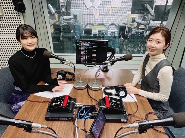 チェリストの村岡苑子さん／『イギリスの作曲家???』