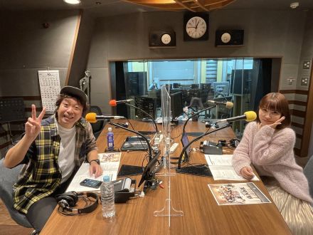 モノマネ芸人・ホリさんと岸明日香さんの話を盗み聞き・・・岸さんの恋愛トークからホリさんの生モノマネまで！