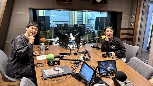 友近さんと、もう中学生さんの話を盗み聞き・・・しゃべりっぱなしボケまくりの1時間♪