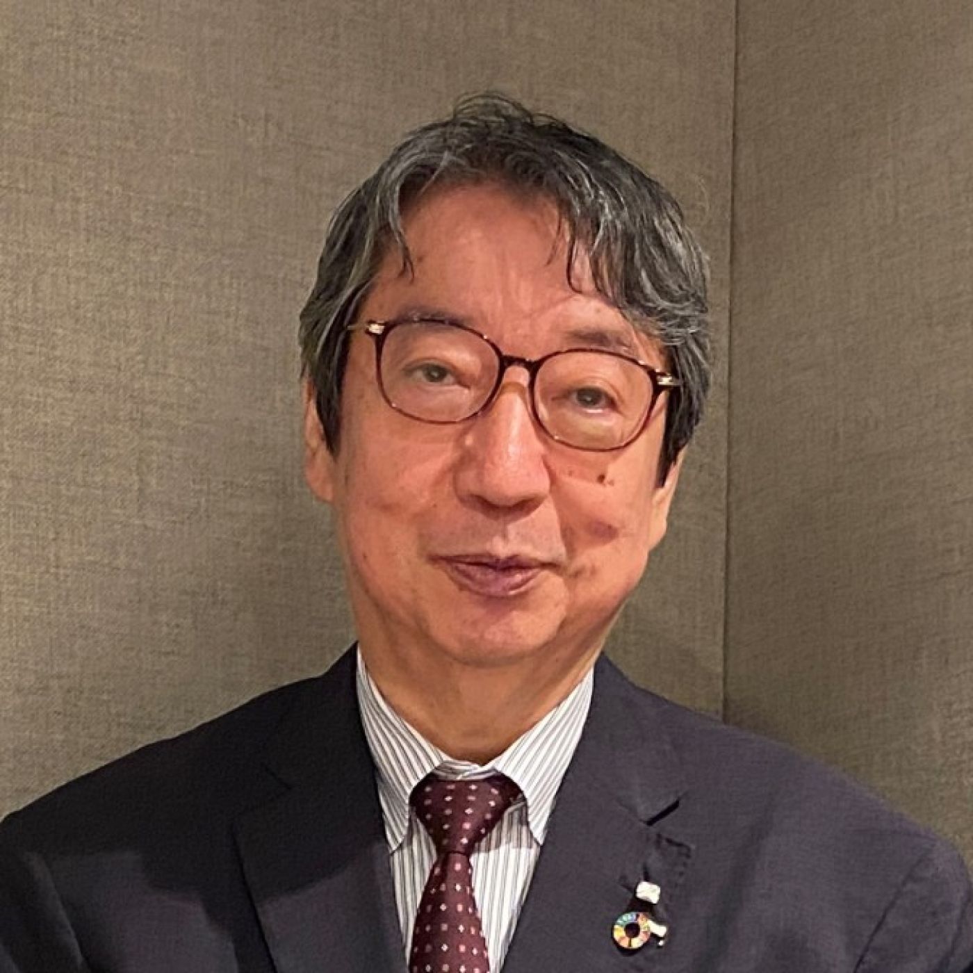 箕輪睦夫