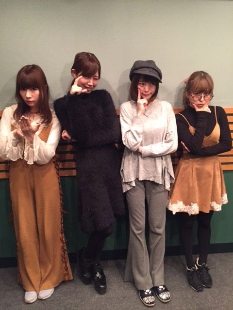 # 38  SCOOP（スクープ）