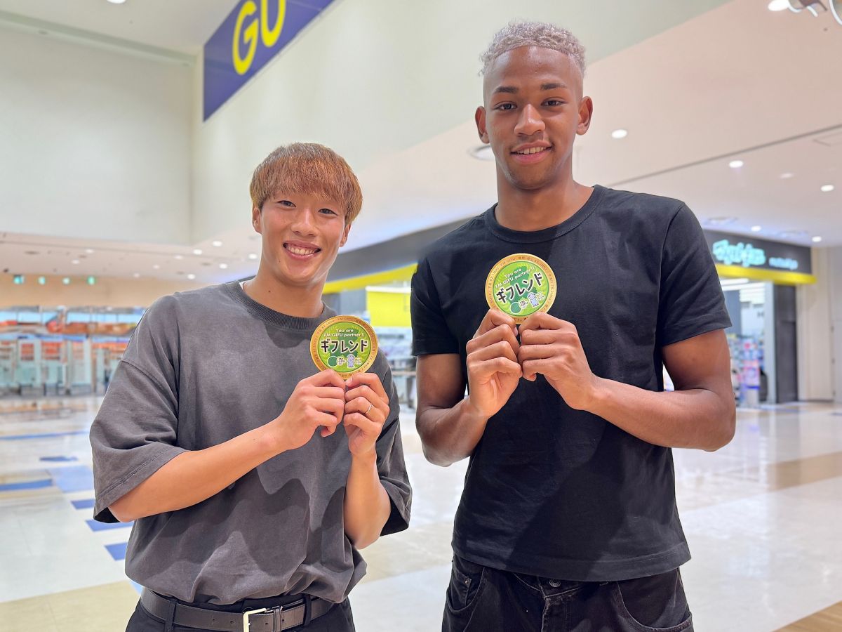 MF10 北龍磨 選手、FW32 オウイエ ウイリアム 選手 【１週目】　　