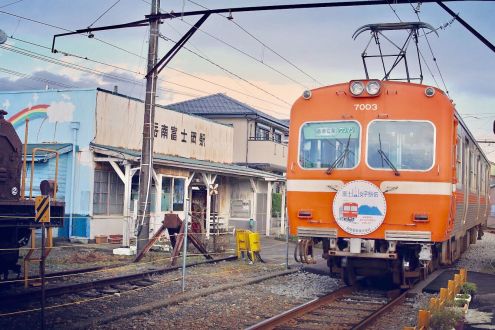 南田裕介 presents～インスタ映えする鉄道旅“岳南電車”