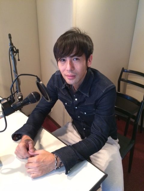 寺岡呼人が語る「ミスチル桜井さん、ゆずが参加！バースデーライブ裏バナシ」