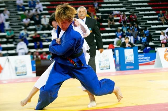 1月のアスリートママは障がい者柔道・半谷静香さんのお父様、半谷良人さん