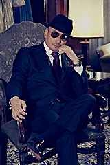 5月はクレイジーケンバンド・横山剣がプロデュース！