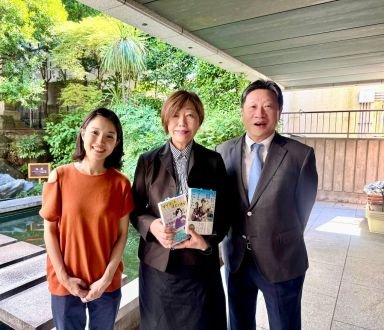 文学賞 選考委員って？ゲストは作家・林真理子さん