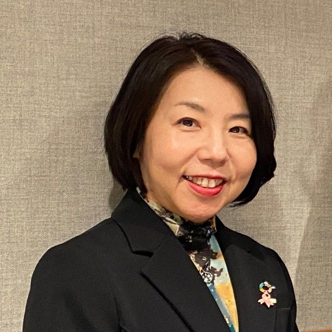 新田香子
