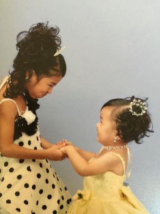 ５月のアスリートママは、フィギュアスケート横井ゆは菜選手と、きな結選手のお母さま、横井さゆきさん