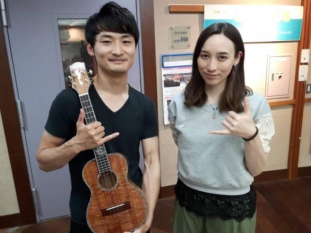 今日のゲストは、、ウクレレプレイヤー名渡山遼さん！