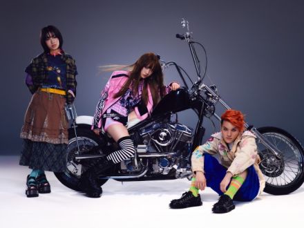 8月26日(火) のプレイリストは、 大阪出身のスリーピース・バンド、 ブランデー戦記！