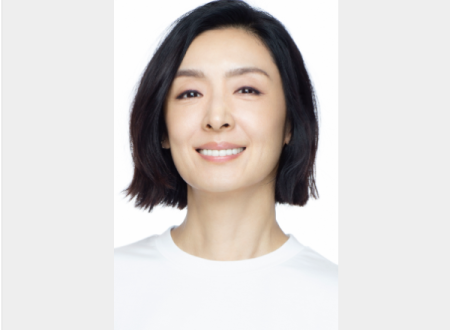 今回は、女優の草刈民代さんをお迎えしました。