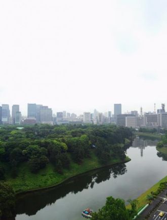 今日の1コマは「半蔵門周辺の風景」