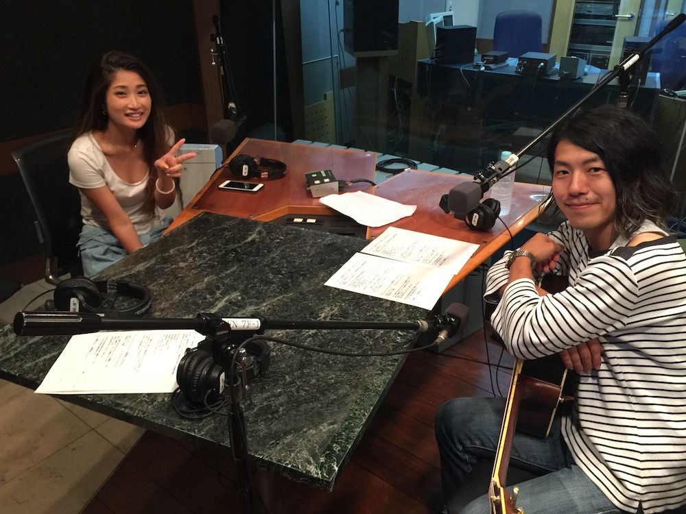 鳥淵杏奈の即興ミニライブ？木村大樹のギターの調べとともにどうぞ！