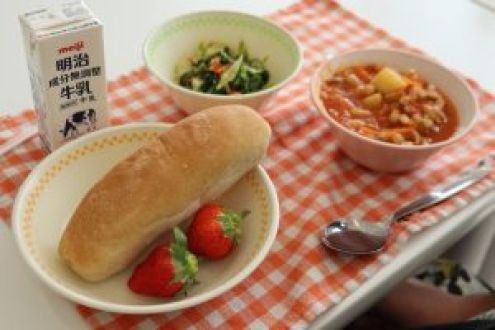 Vol.207 「いちごのまち」三木町から、給食でいちご食べ比べ、そして3月29日はいちごマルシェへ