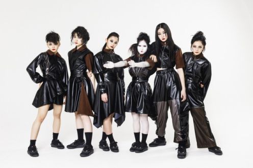 7月11日（火）のゲストは女性アイドルグループ BiSです！