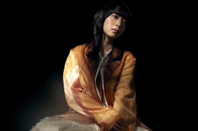 11月30日(火)のプレイリストは、シンガーソングライター、ヒグチアイさん