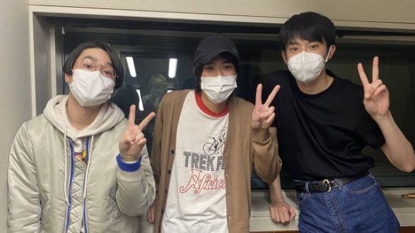 杉野くんとハマさんの会話を見守る小山田壮平さん