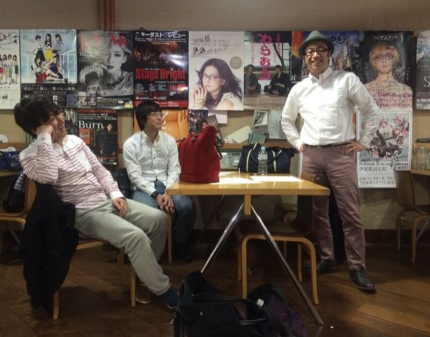 歯と歯茎色コーデ