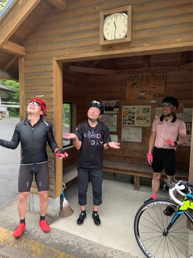 声優・野島裕史オススメ！ サイクリストの天敵「雨」対策とは？