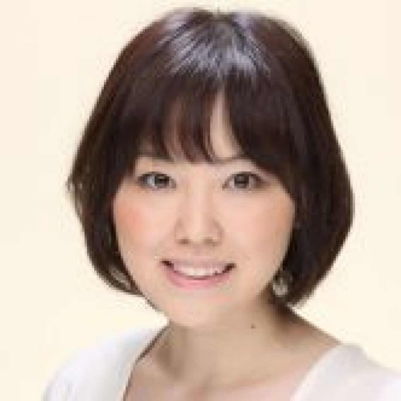 三宅麻理恵