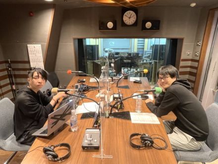 火曜日の常連客 落合陽一さんと評論家 宇野常寛さんの話を盗み聞き・・・深夜に盛り上がるお二人のマニアックなアニメトーク