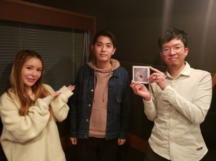 8日(月)・9日(火)のゲストは、折坂悠太さん☆