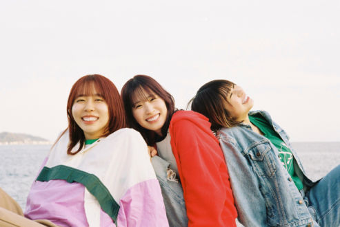 4月30日（火）のゲストはガールズ3ピースロックバンド カネヨリマサルからボーカルギターのちとせみなさんです！
