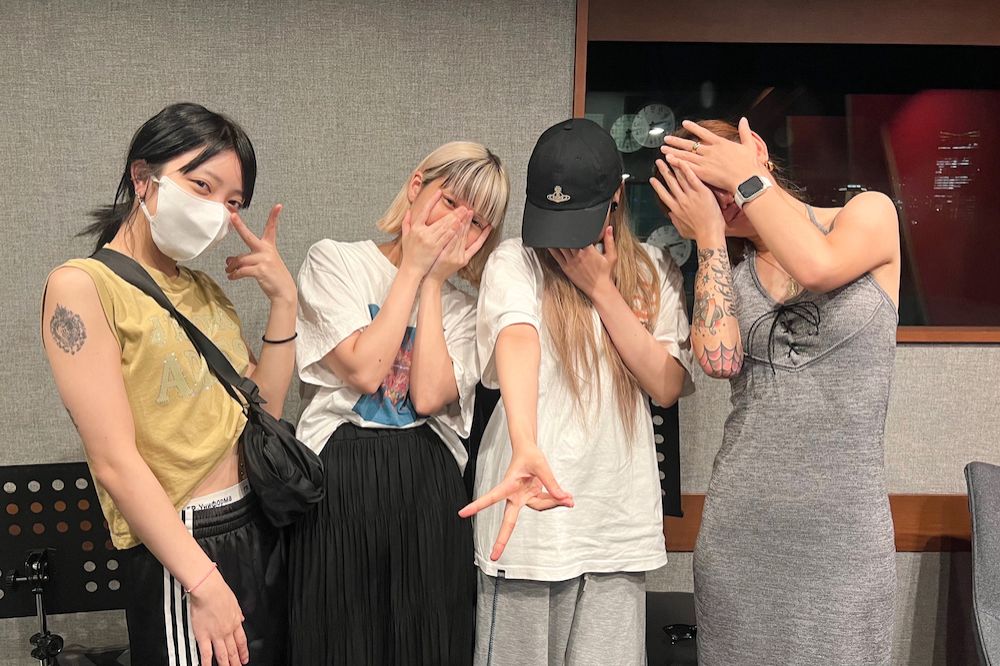 意外な曲も！？夏といえばの曲は？の時間です