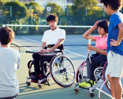 4月のアスリートママは、車椅子テニス・坂口竜太郎選手のお父さま、剛さんです