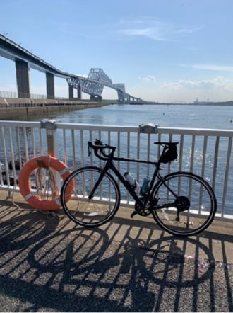 スポーツの秋！ 大先輩声優・井上和彦が、野島裕史のサイクリング仲間に！