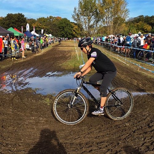 映画「E.T.」に登場した自転車でのレースも！ 声優・野島裕史が語る自転車競技の魅力