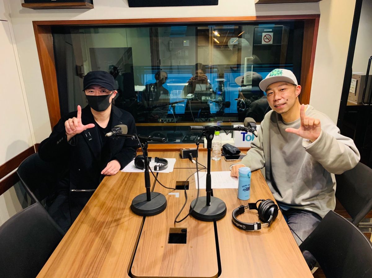 収録後のオフトーク。「いっちゃいましょう」