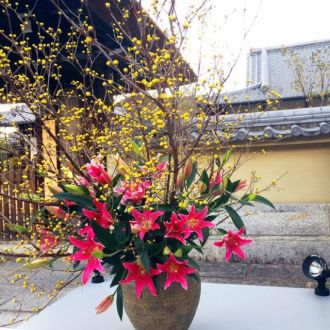 今日の1コマは「生け花」