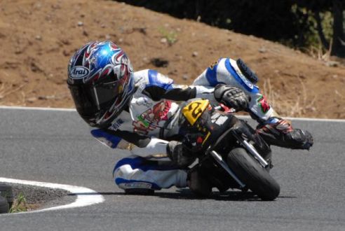 7月のアスリートママは、レーシングライダー：山中琉聖選手のご両親、山中隆嗣さんと美和子さんです 