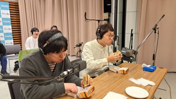 つつじヶ丘のヘビ VS アース牧野