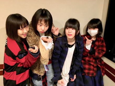 メジャー2ndアルバム「LOOKiE」リリース前夜！BiSの『トーク力 バトルロワイアル』開催中！vol.20