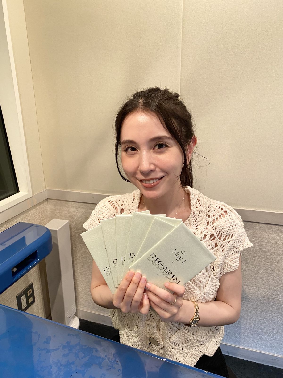 ＜Live Tour”EMPOWERMENT”について、そしてオリジナルのカードに書かれているお題についてトークしていきます！＞