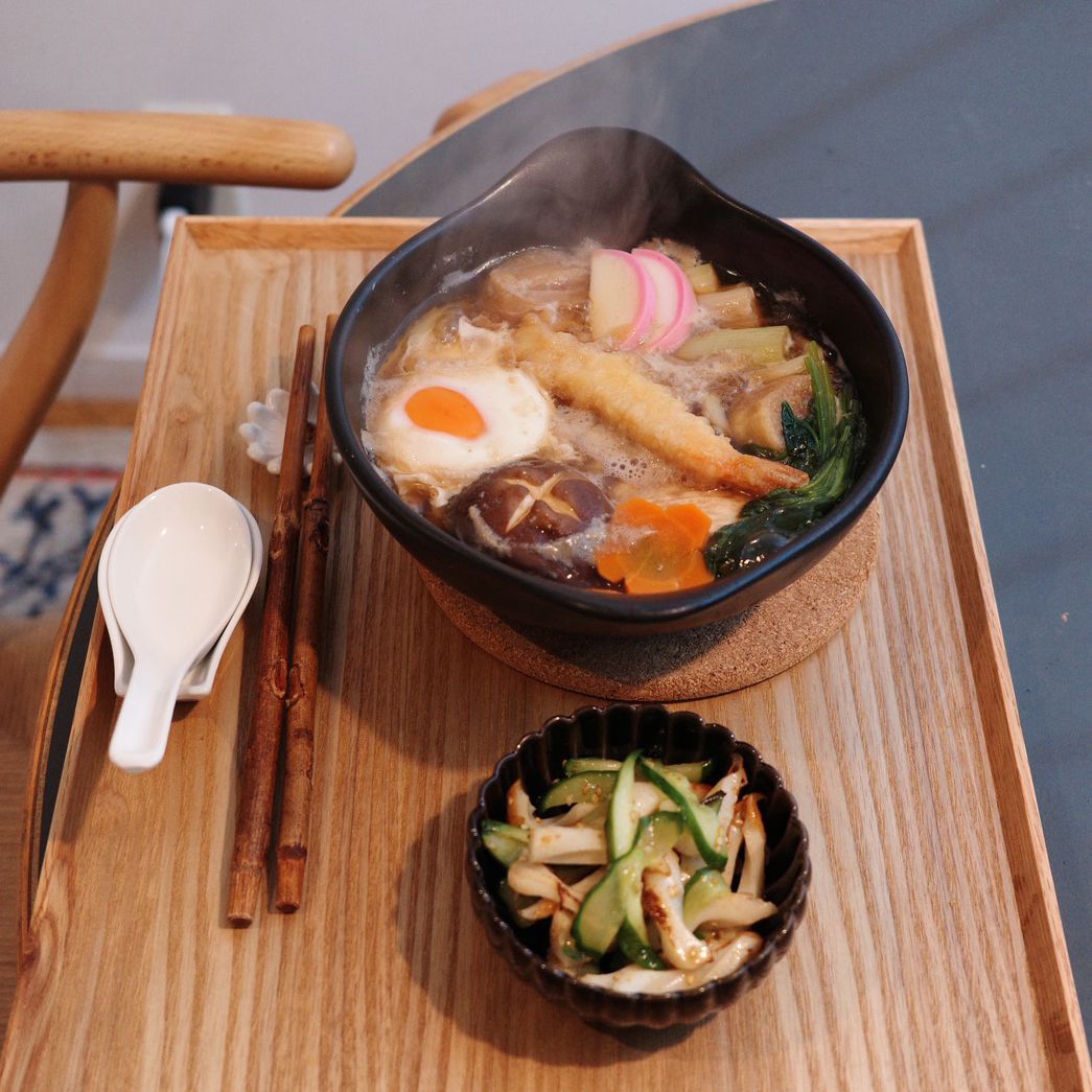 『鍋焼きうどん、胡瓜と竹輪のごまラー炒め』（2025年11/28（金）放送）