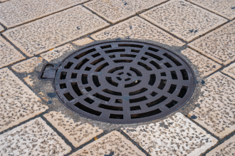 「全国のご当地マンホール」