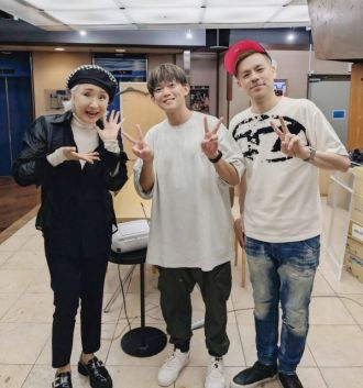 今日はスタジオに爽やかな風が吹いていました！