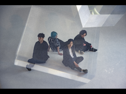 ＃01　ストレイテナー