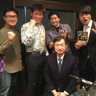 ザ・ニュースペーパー × 塚崎公義