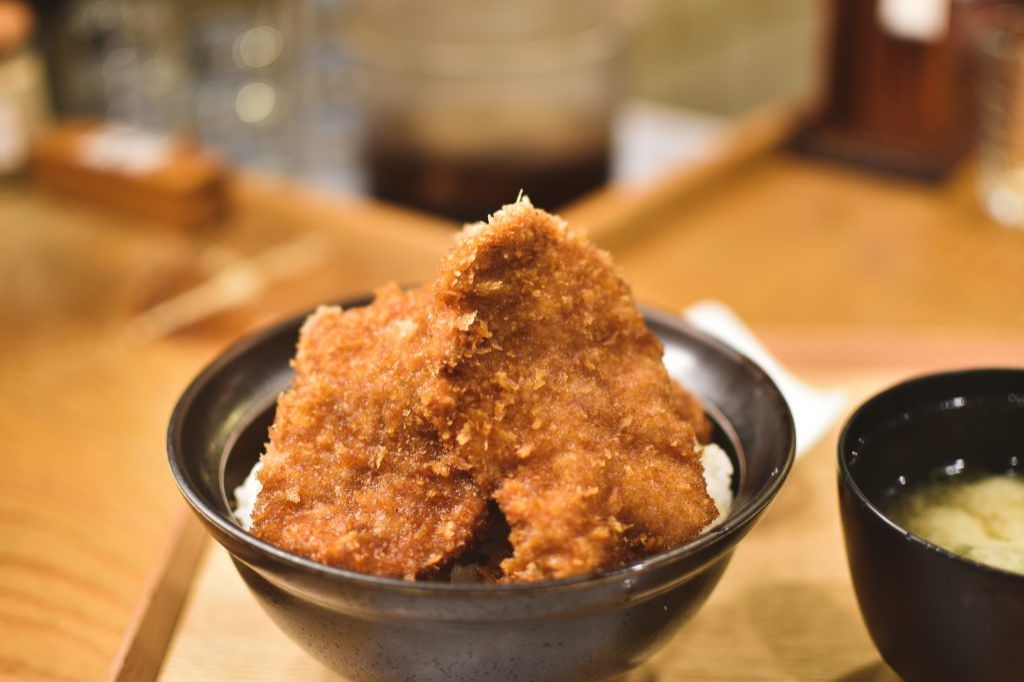 東京ロコラバランチ 2022/4/10 新潟タレカツ（水道橋）